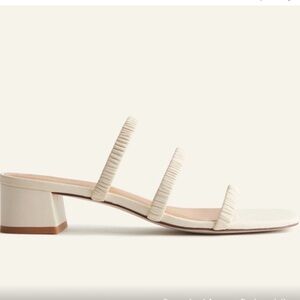 REFORMATION
Leather Slides
Women's Size: 7